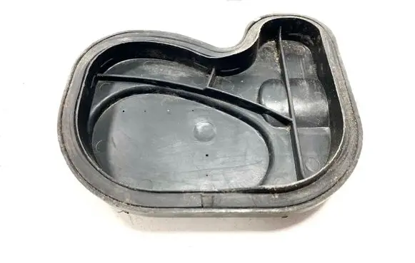 Volkswagen Golf IV Headlight/headlamp dust cover MVW152A83R MVW152A83