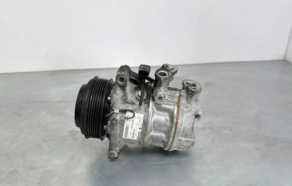 Mercedes-Benz C W205 Air conditioning (A/C) compressor (pump) A0008303801