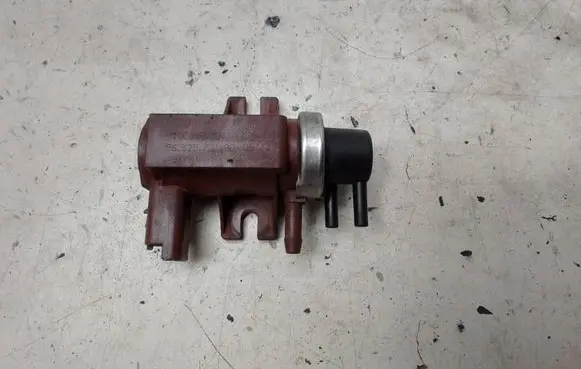 Ford Focus Turbo solenoid valve 70096803 9652570180