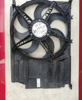 BMW 2 F45 Electric radiator cooling fan 7636069 16463570 17427617608