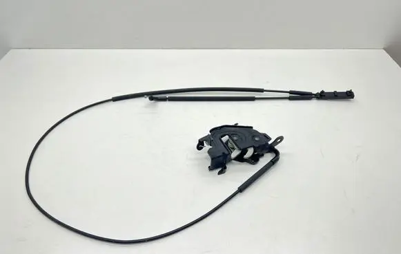 BMW X5 G05 Engine bonnet/hood lock/catch 7347409 7418204
