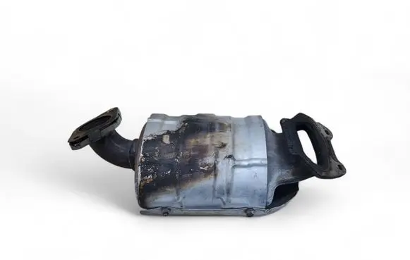 Chrysler Pacifica Catalyst/FAP/DPF particulate filter 68184158AB