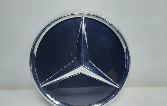 Mercedes-Benz B W247 Manufacturer badge logo/emblem A0008880400KAS A0008880400