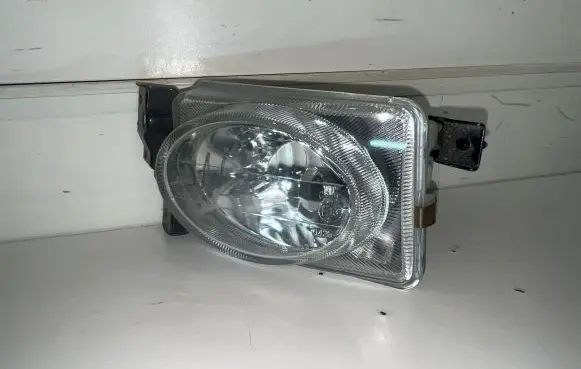 Mitsubishi Galant Front fog light 11487377 H0US109 H3312V55W