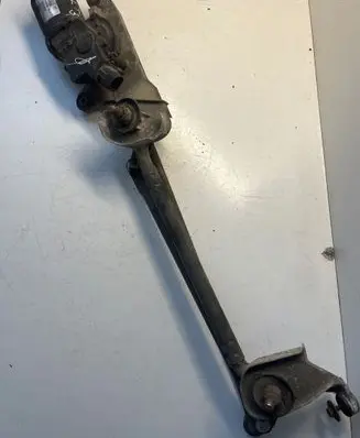 Mitsubishi Colt Front wiper linkage and motor MN145985 05G30B3524 MS1592006820