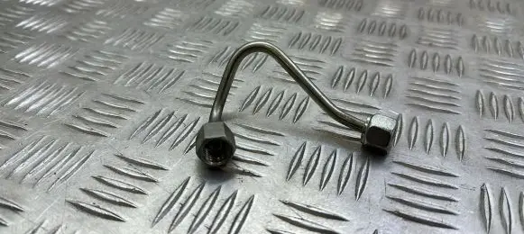 Opel Astra K Fuel injector supply line/pipe 