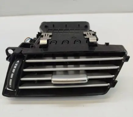 Mercedes-Benz E W212 Dashboard side air vent grill/cover trim A2128302754