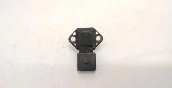 Audi A6 S6 C5 4B Air pressure sensor 059906051 7501