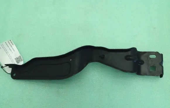 Mercedes-Benz C W204 Headlight/headlamp mounting bracket PP204620593 204620593