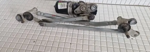Nissan Qashqai+2 Front wiper linkage and motor 54526611 28800JD900 188545266998