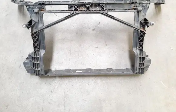 Audi A1 Radiator support slam panel 8XA805588A