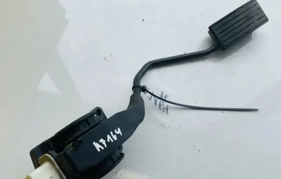 Peugeot 407 Accelerator throttle pedal 9644939680 0280752241