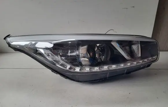 KIA Pro Cee'd II Headlight/headlamp R009B020CPC