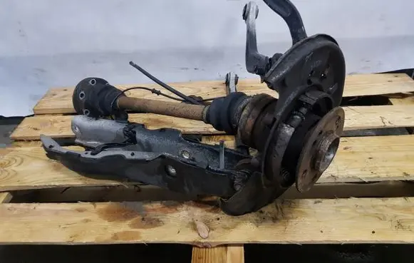 Mercedes-Benz S W220 Rear wheel hub spindle/knuckle 