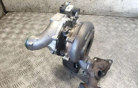 Mercedes-Benz GLS X166 Turbo A6420902486