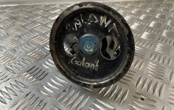Mitsubishi Galant Power steering pump