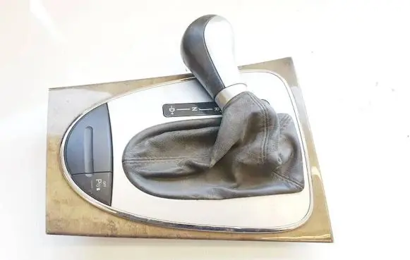 Mercedes-Benz E W211 Gear selector 2118216958 a2115420426