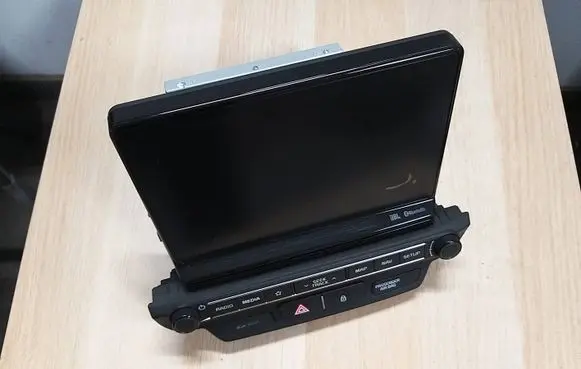 KIA Ceed Radio/CD/DVD/GPS head unit 96560J7100WK 96560J7100