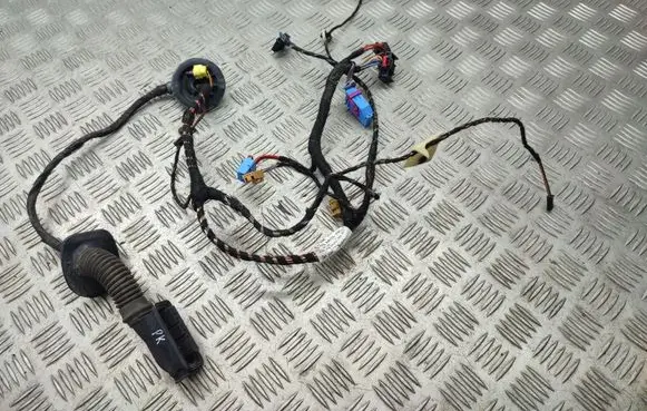 Skoda Octavia Mk3 (5E) Front door wiring loom 5E1971120