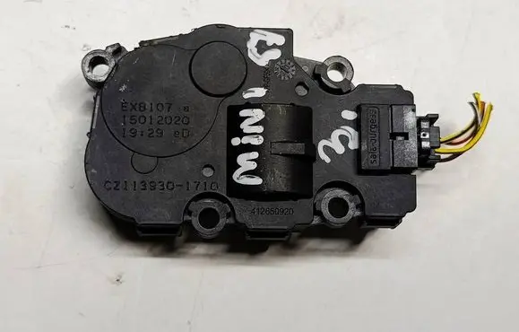 Mini Cooper F57 Air flap motor/actuator CZ1139301710S7 CZ1139301710