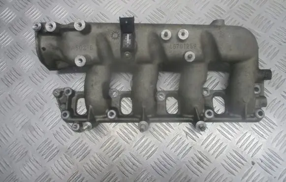 Alfa Romeo 147 Intake manifold 46761259
