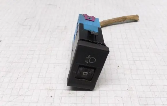 Audi A6 S6 C4 4A Headlight level height control switch 4A0941301