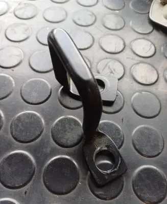 BMW 3 E90 E91 Tailgate lock loop/hook striker 