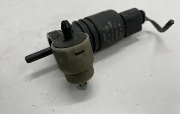 Skoda Octavia Mk3 (5E) Windscreen/windshield washer pump 1T0955651A