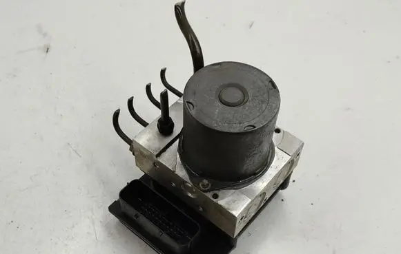 BMW 5 E60 E61 ABS Pump 34516777797 0265950666