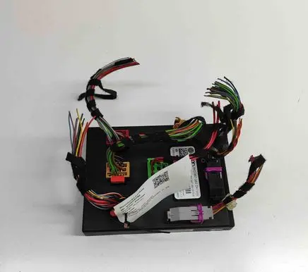 Audi Q5 SQ5 Central body control module F005V01211 08016001
