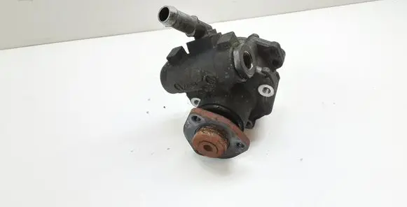 BMW 3 E90 E91 Power steering pump 6788838 678883803