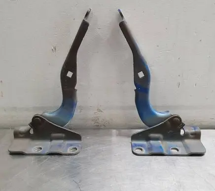 Mazda CX-5 Engine bonnet/hood hinges
