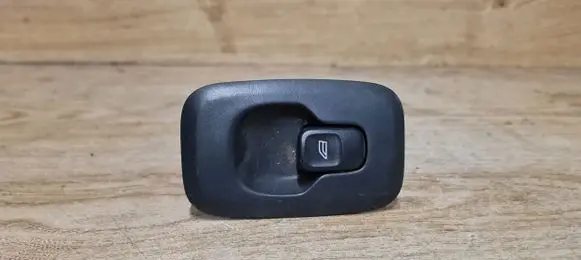 Volvo V70 Electric window control switch 30658696