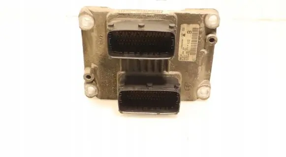 Fiat Stilo Engine control unit/module ECU 0261208204