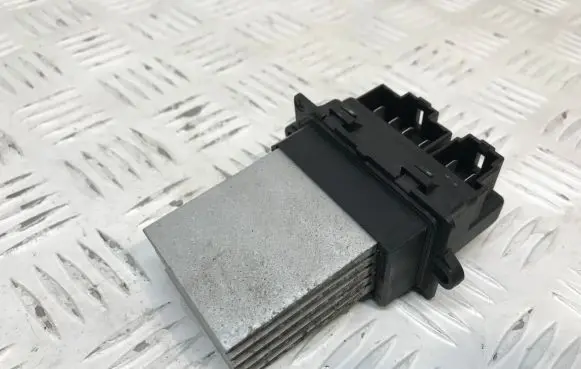Jeep Grand Cherokee (WK) Heater blower motor/fan resistor 04885482AC
