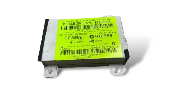 Mitsubishi Pajero Bluetooth control unit module 8785A062 1872669 2012DJ3671
