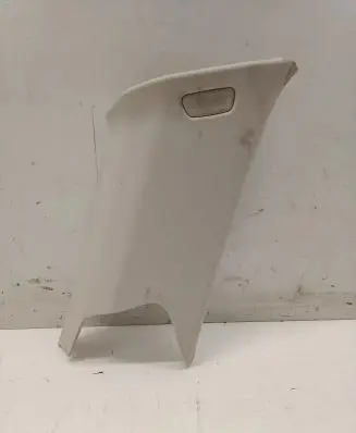 (D)pillar trim (top)
