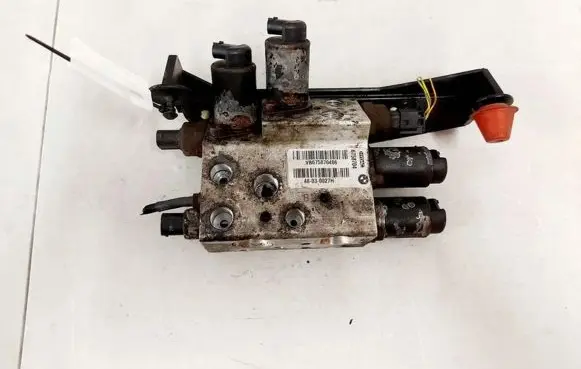 BMW 7 E65 E66 Rear suspension height sensor lever 6758704
