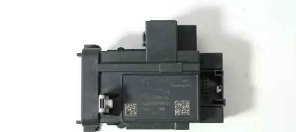 Audi A4 S4 B8 8K Ignition key/card 8K0909131D