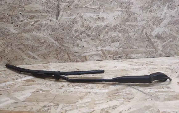 Jaguar XK8 - XKR Front wiper blade arm 183244