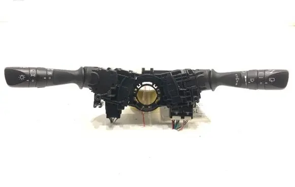 Toyota Auris E180 Wiper turn signal indicator stalk/switch 17F852