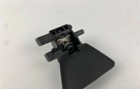 Windshield/windscreen camera