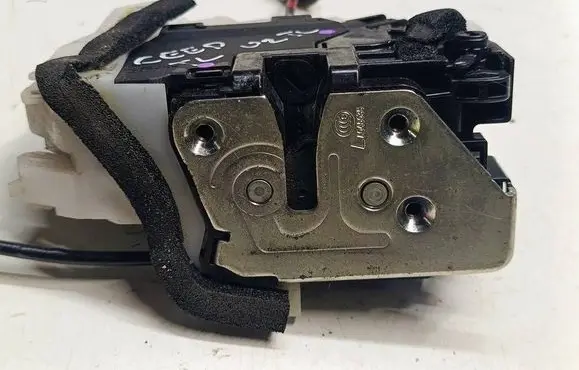 KIA Ceed Rear door lock 81410A2010U2 81410A2010