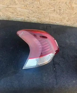 Peugeot 3008 I Rear/tail lights 9805510580