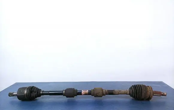 Hyundai i40 Front driveshaft 