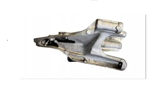 Volkswagen Transporter - Caravelle T6 Engine mounting bracket 7M6199370