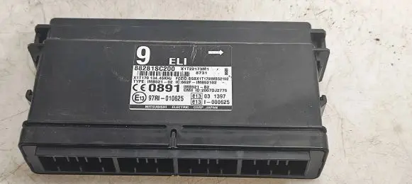 Subaru Forester SH Immobilizer control unit/module 88281SC200 97RI010625 17013445