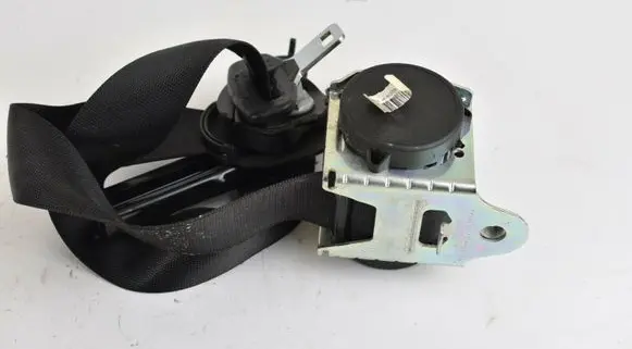 Mercedes-Benz ML W164 Front seatbelt A2118600688