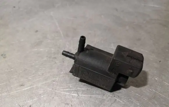 BMW X5 E53 Turbo solenoid valve 1742712 72234100