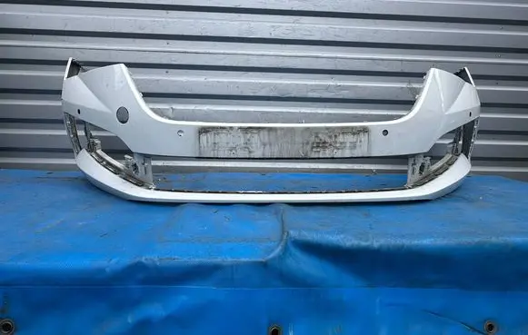 Skoda Scala Front bumper 657807221